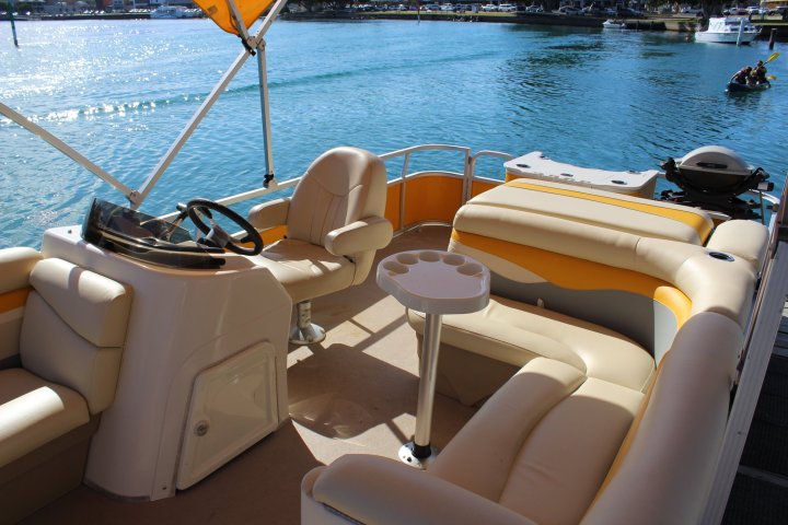 Yellow Luxury BBQ party boat - Call and book today - Forster NSW