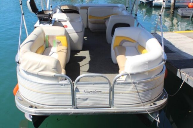 Party barge luxury - webber bbq - easy to drive - no boat license - Call Forster Luxury Houseboats NSW